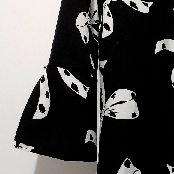 Banana Republic Casual Dress - Picture 4 of 7